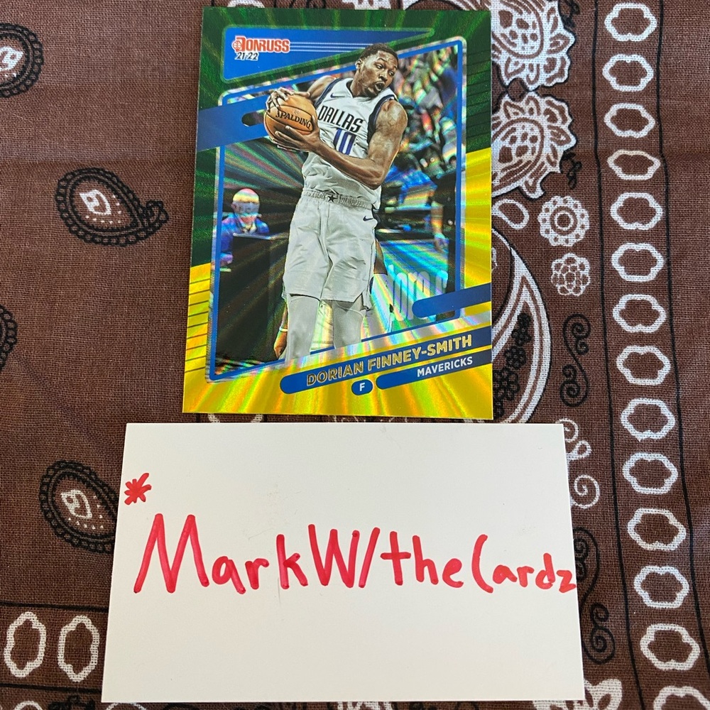 2021-22 Donruss Basketball GREEN YELLOW LASER #139 Dorian Finney Smith MAVERICKS